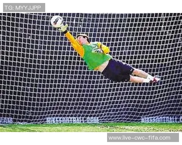 足球场上的意外英雄十大客串门将精彩瞬间回顾