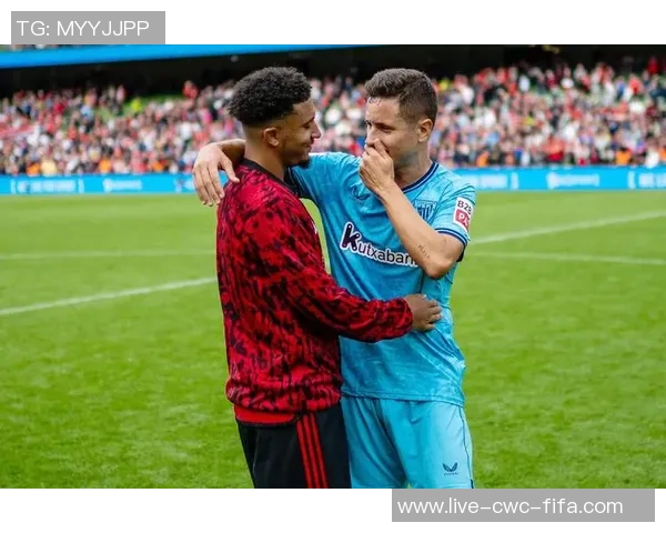 足球比赛的基本规则与技巧解析助你轻松掌握比赛踢法与战术运用